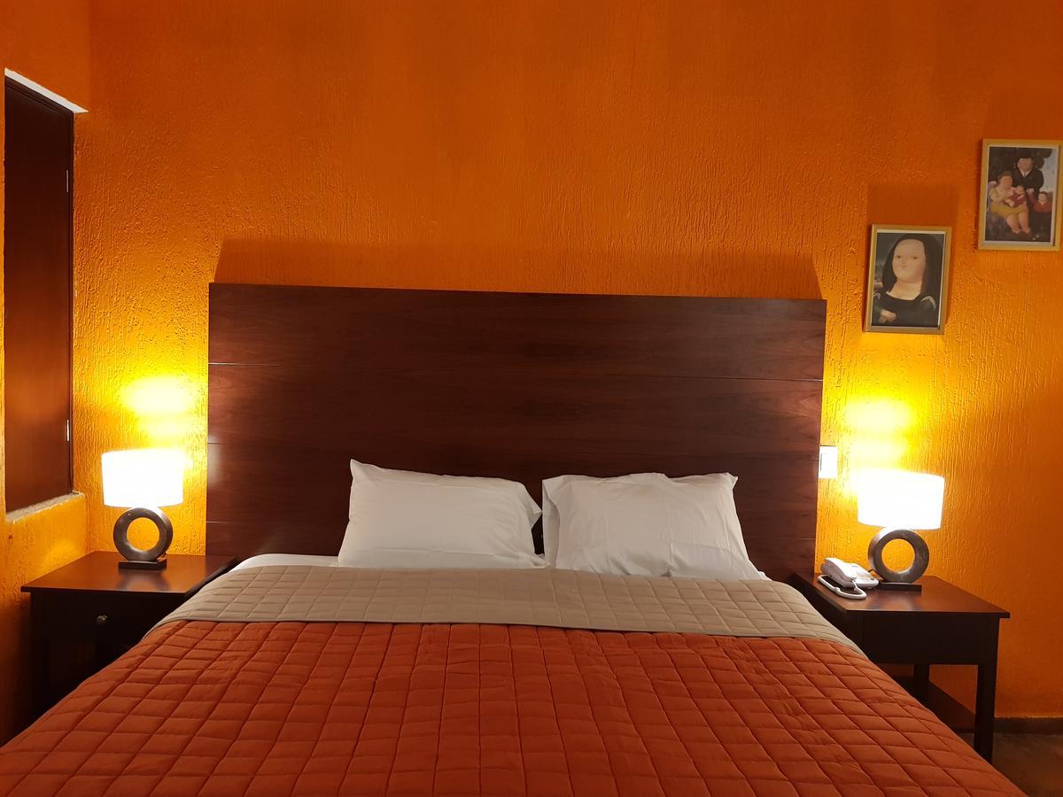 Suite frente al Mar Cancún Exterior foto