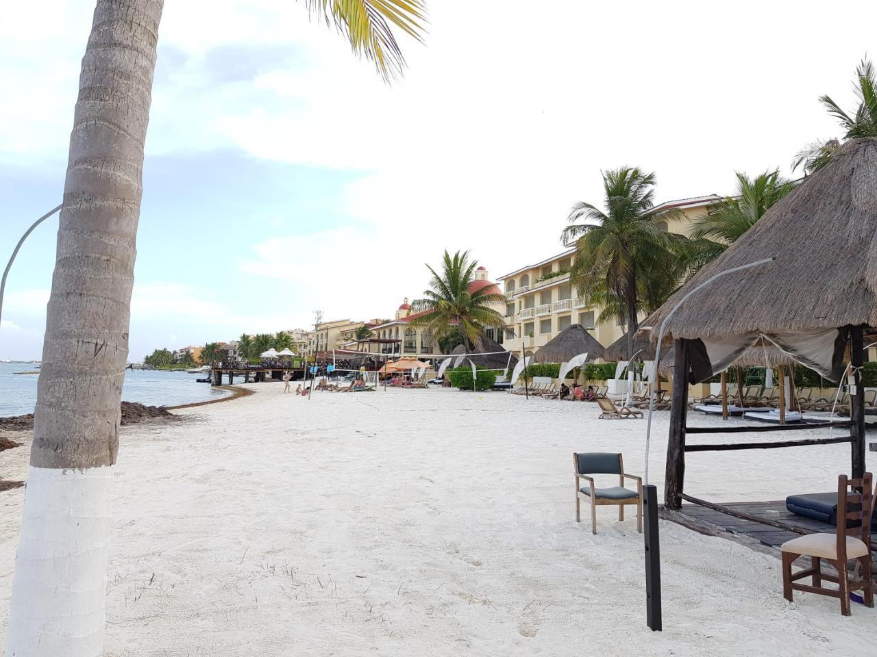 Suite frente al Mar Cancún Exterior foto